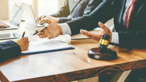 7 Qualities the Best Truck Accident Lawyers Have in Common
