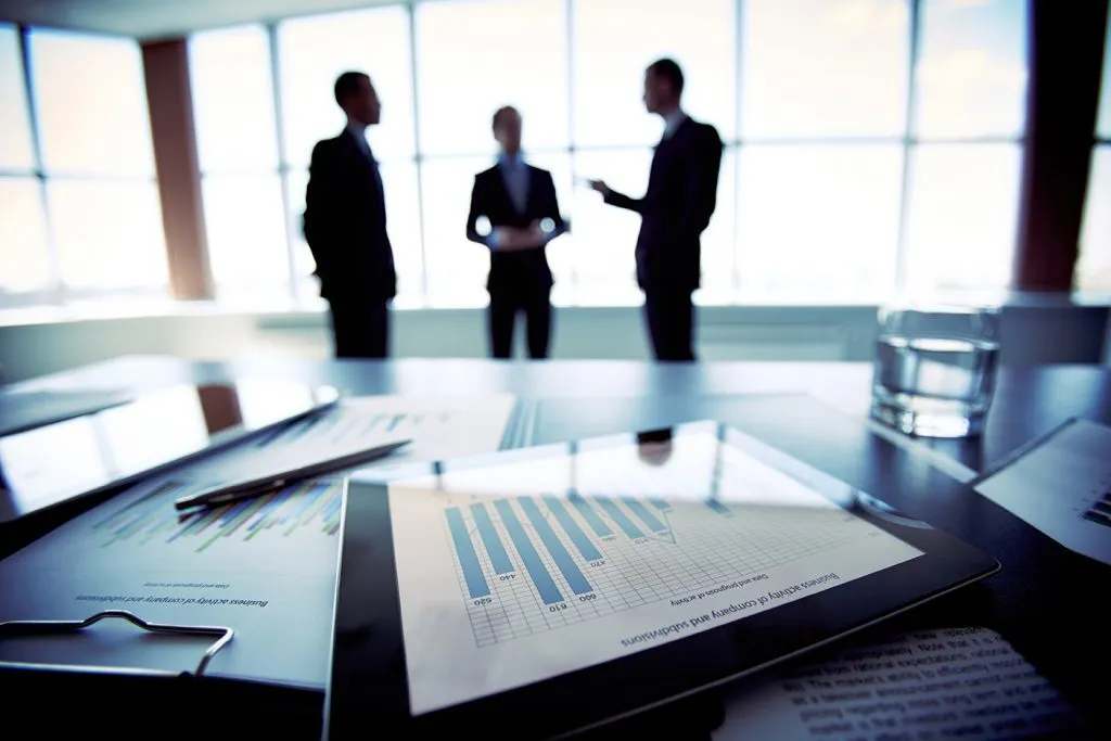 Avoid These 5 Lawyer Red Flags