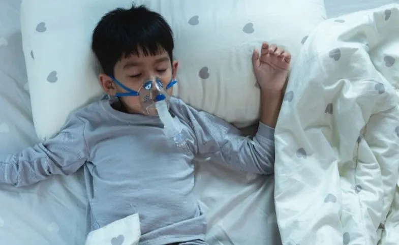 Cara Membedakan ISPA dan Flek Paru pada Anak