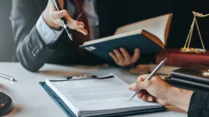 Decoding Online Reviews to Find the Best Accident Lawyers