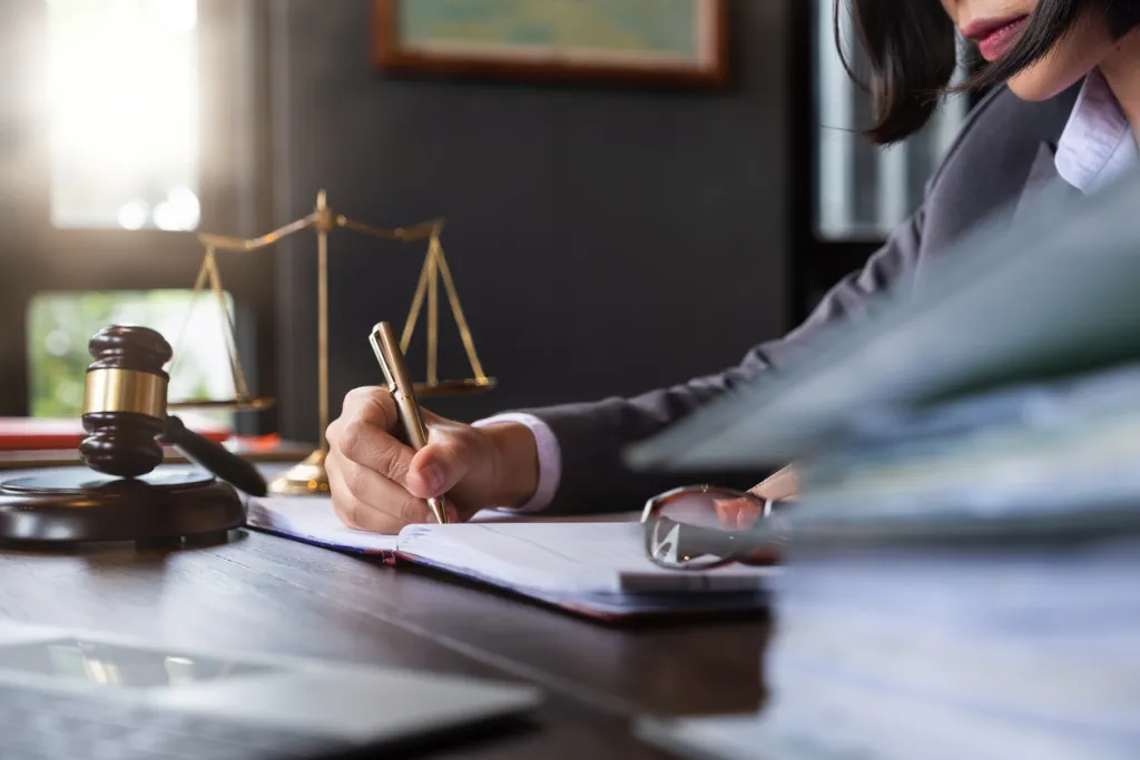 Found Lawyers Near Me, A 5-Step Guide to Choosing the Best