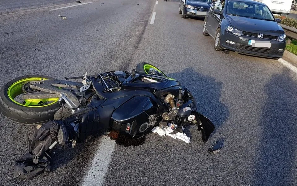 How Motorcycle Injury Lawyers Calculate Your Case Value (2026)