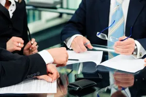 Questions to Ask Car Wreck Attorneys Before You Hire Them