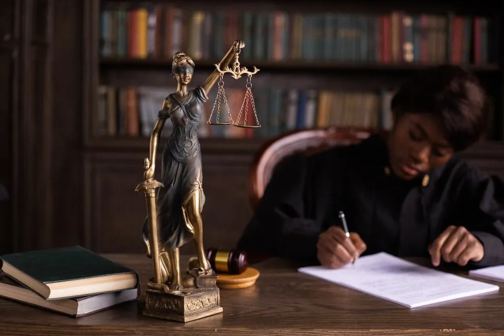 Searching for a Top Attorney Avoid These 5 Red Flags