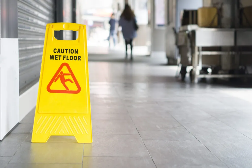 Slipped at a Supermarket? How to Find the Right Local Lawyer